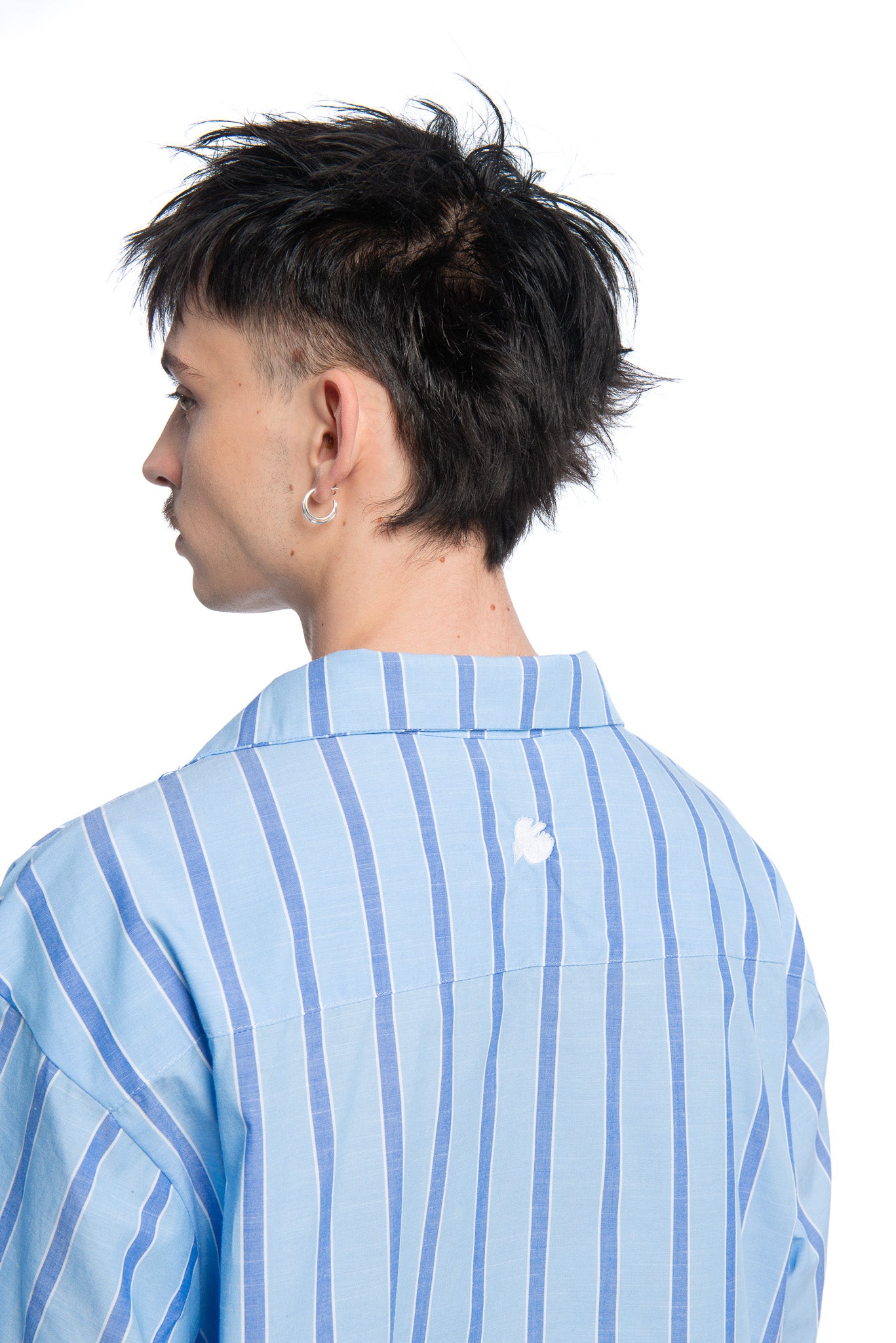 Designed by Novelist Studios to create a perfect bowling fit. - Blue - 100% Cotton - Wash at 30° gentle cycle | Tumble drying Low temperature | Iron at medium temperature | (F) Professional cleaning with hydrocarbon solvents only | Do not bleach 3