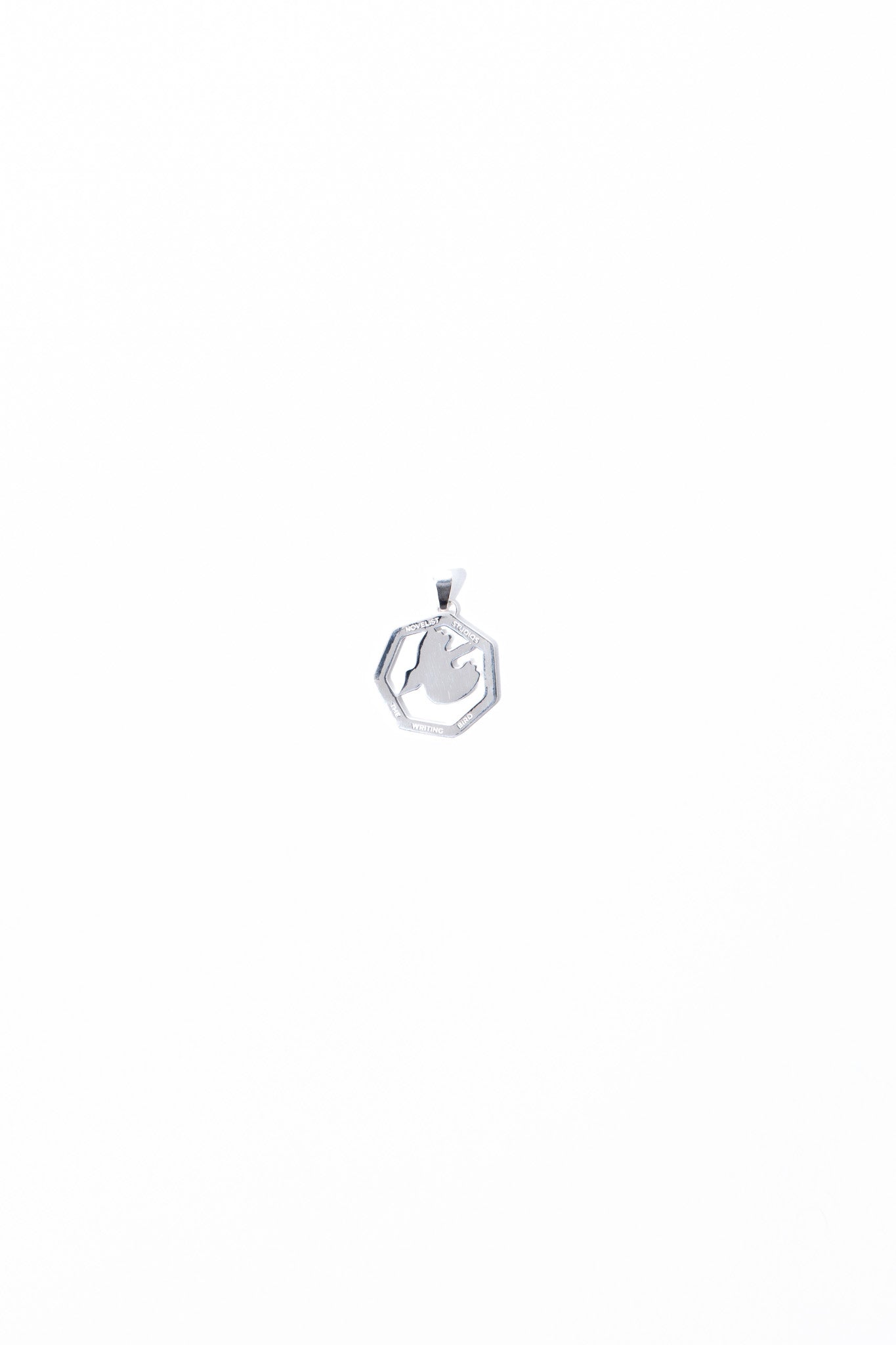 Designed by Novelist Studios x Dhooge office to create a perfect pendant.