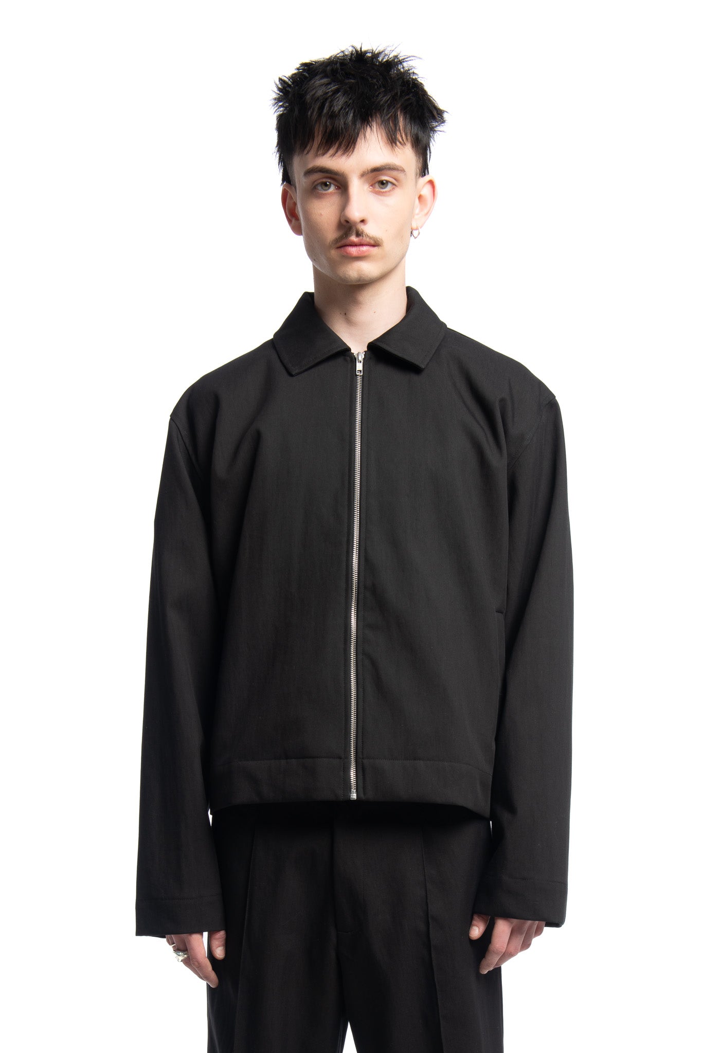 Designed by Novelist Studios to create a perfect tailor jacket.  - 62% Cotton, 38% Polyamide  - Do not Wash | Do not tumble dry | Iron at low temperature | (F) Professional cleaning with hydrocarbon solvents only | Do not bleach 2