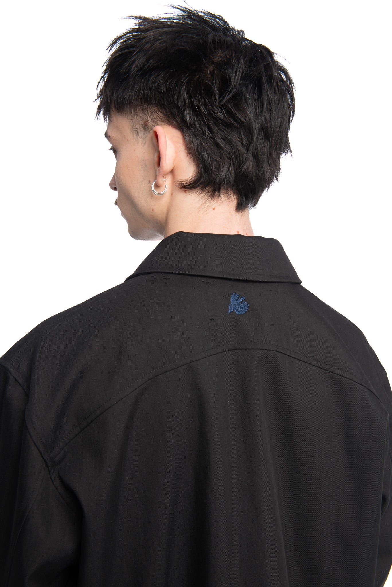 Designed by Novelist Studios to create a perfect tailor jacket.  - 62% Cotton, 38% Polyamide  - Do not Wash | Do not tumble dry | Iron at low temperature | (F) Professional cleaning with hydrocarbon solvents only | Do not bleach 4