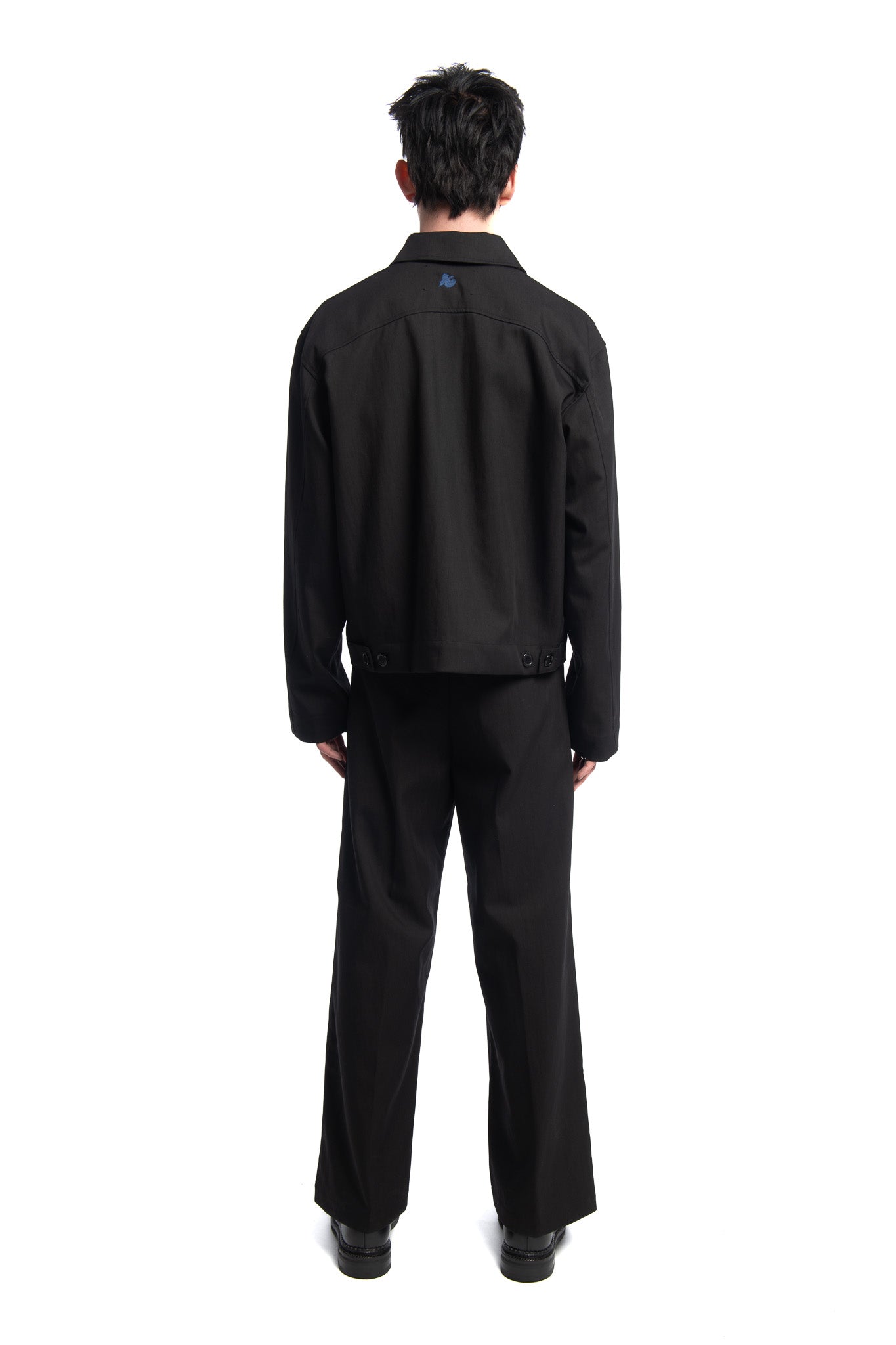 Designed by Novelist Studios to create a perfect tailor jacket.  - 62% Cotton, 38% Polyamide  - Do not Wash | Do not tumble dry | Iron at low temperature | (F) Professional cleaning with hydrocarbon solvents only | Do not bleach 5