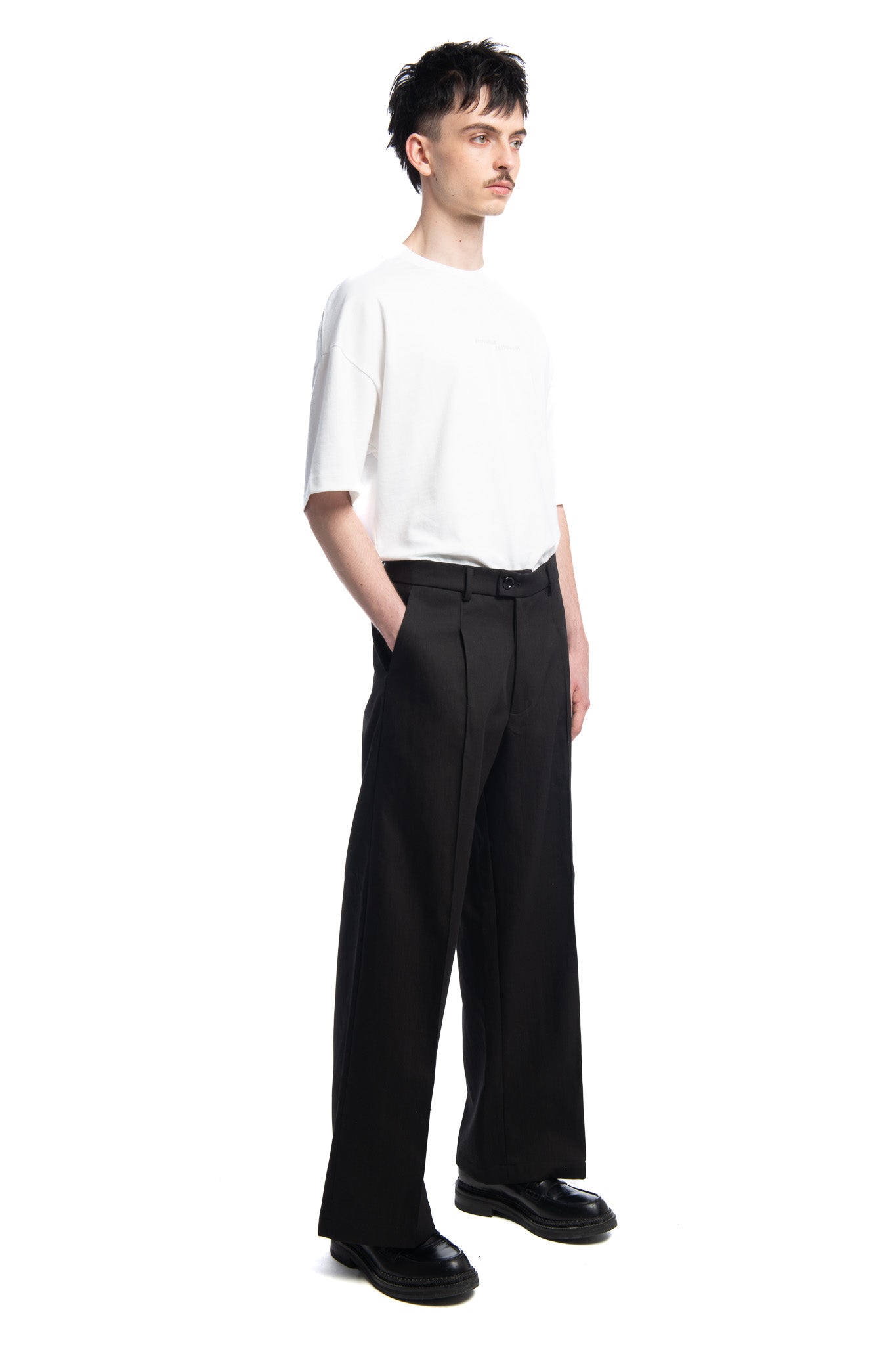 Designed by Novelist Studios to create a perfect tailor pants.  - 62% Cotton, 38% Polyamide  - Do not Wash | Do not tumble dry | Iron at low temperature | (F) Professional cleaning with hydrocarbon solvents only | Do not bleach 3