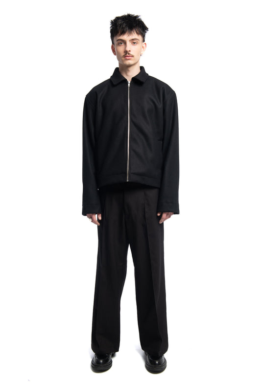 Designed by Novelist Studios to create a perfect tailor jacket.  - 100% Wool  - Do not Wash | Do not tumble dry | Iron at low temperature | (F) Professional cleaning with hydrocarbon solvents only | Do not bleach 1