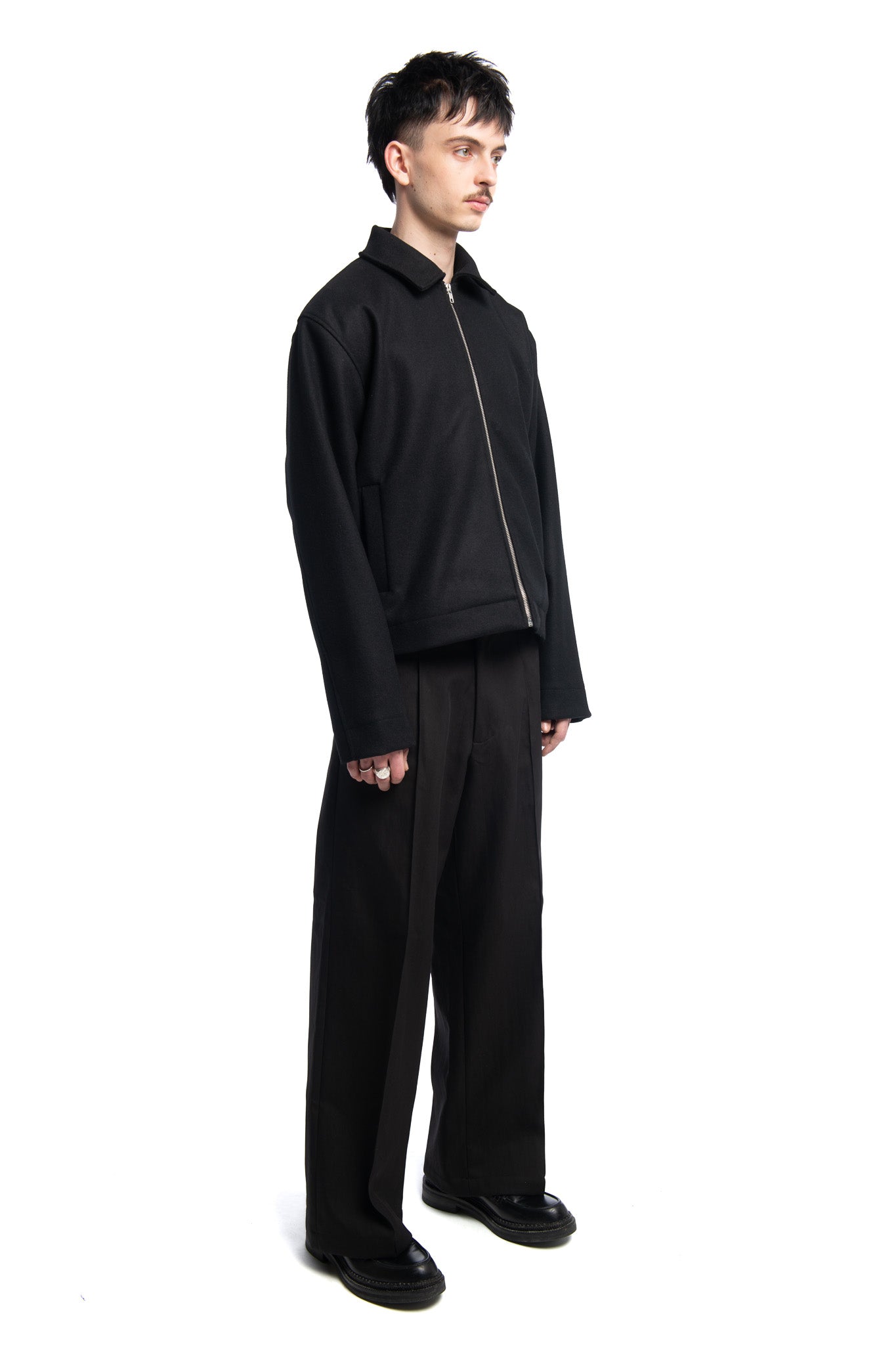 Designed by Novelist Studios to create a perfect tailor jacket.  - 100% Wool  - Do not Wash | Do not tumble dry | Iron at low temperature | (F) Professional cleaning with hydrocarbon solvents only | Do not bleach 4
